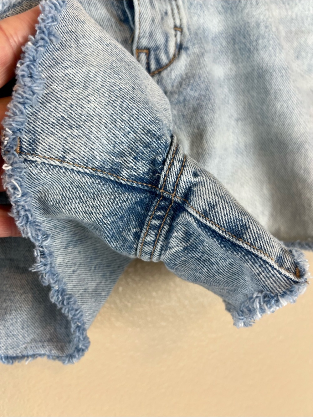 Pilcro Devon Jean Shorts - Picture 6 of 11